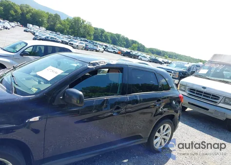 2015 Mitsubishi Outlander Sport Es from USA, damaged, VIN 4A4AP3AU0FE056933